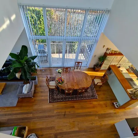 Mountains And Lakes - Gaumberg Willa