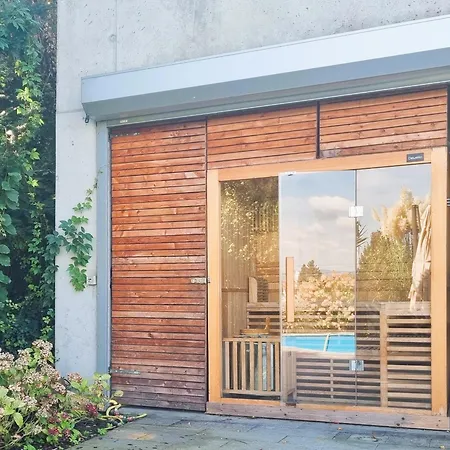 Mountains And Lakes - Gaumberg Willa